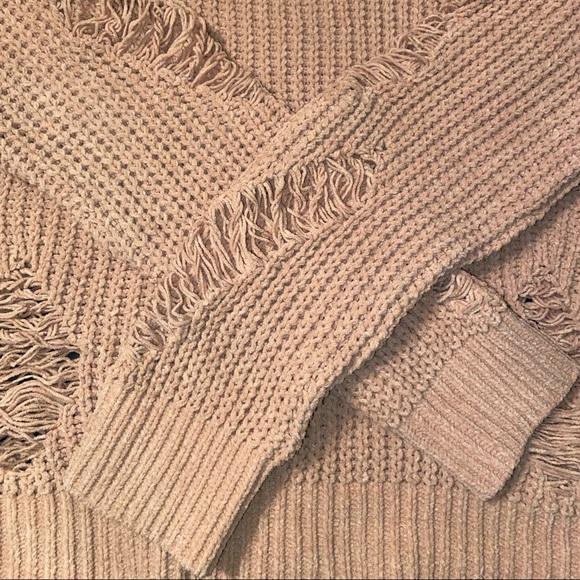 🆕POL DISTRESSED SWEATER🆕 - Picture 6 of 11